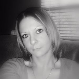 Meet your Posher, Corrie